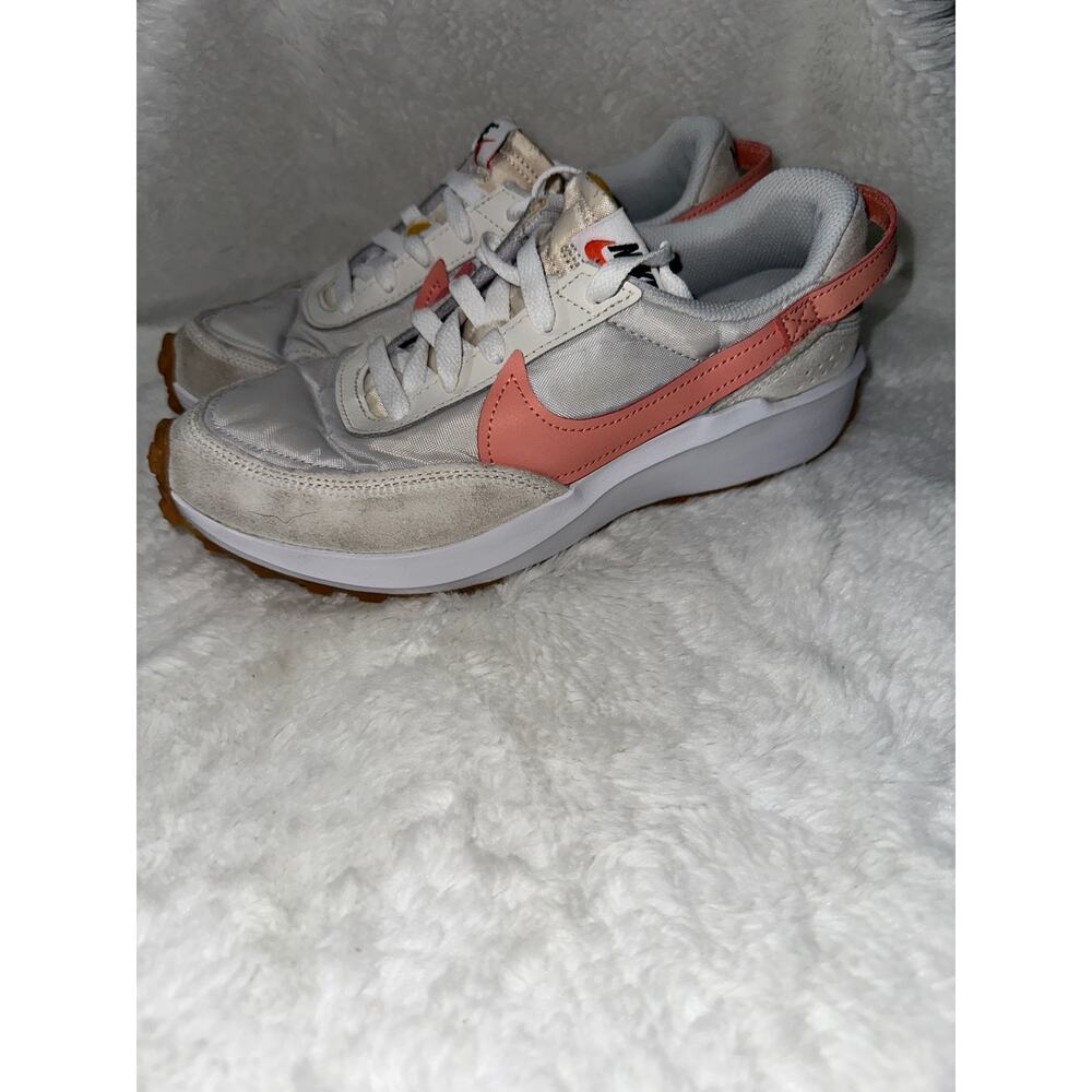 Nike waffle debit pink   size 7.5  sneakers athletic shoes